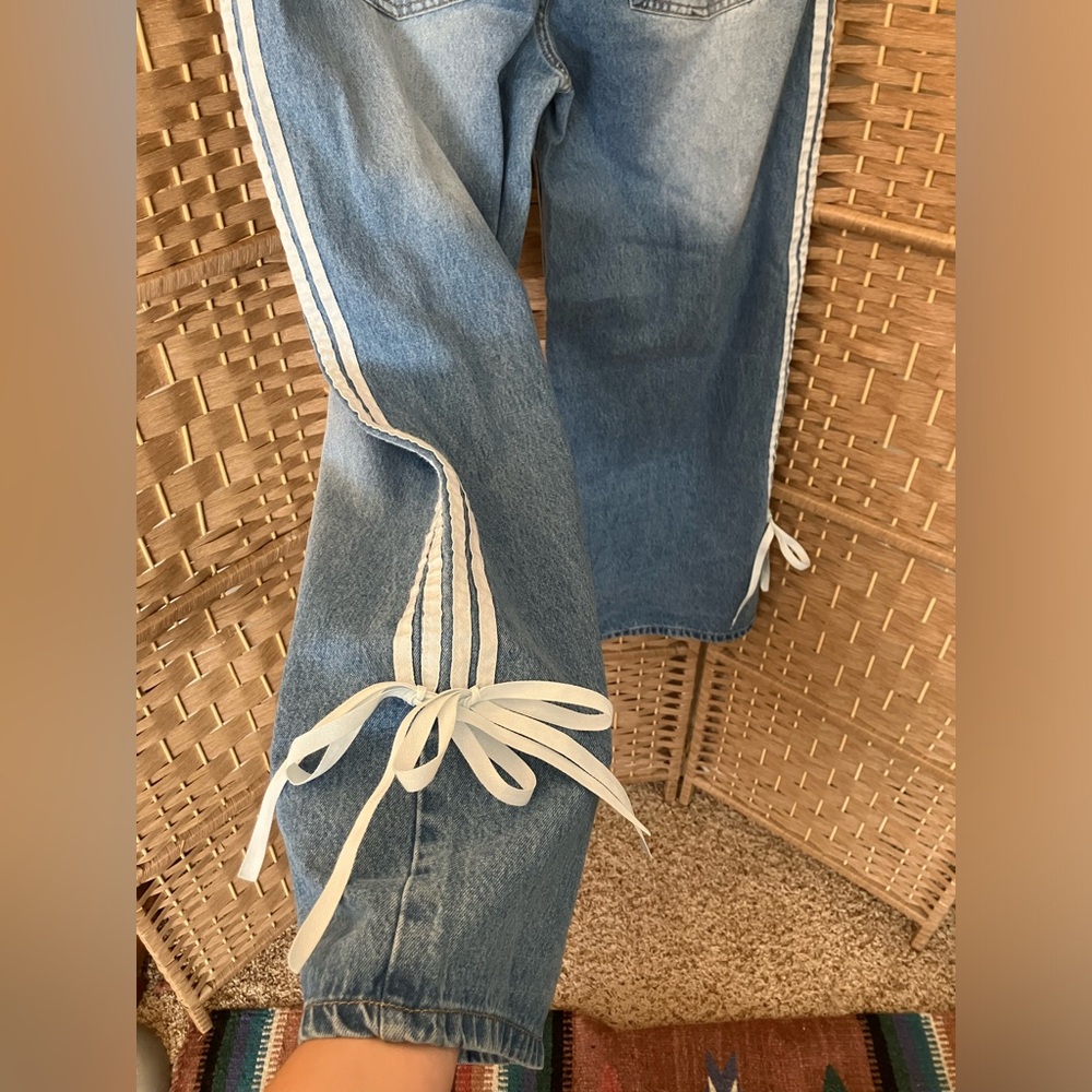 Telepatia Wide Leg Light Blue Jeans with Side Stripe - Picture 6 of 10